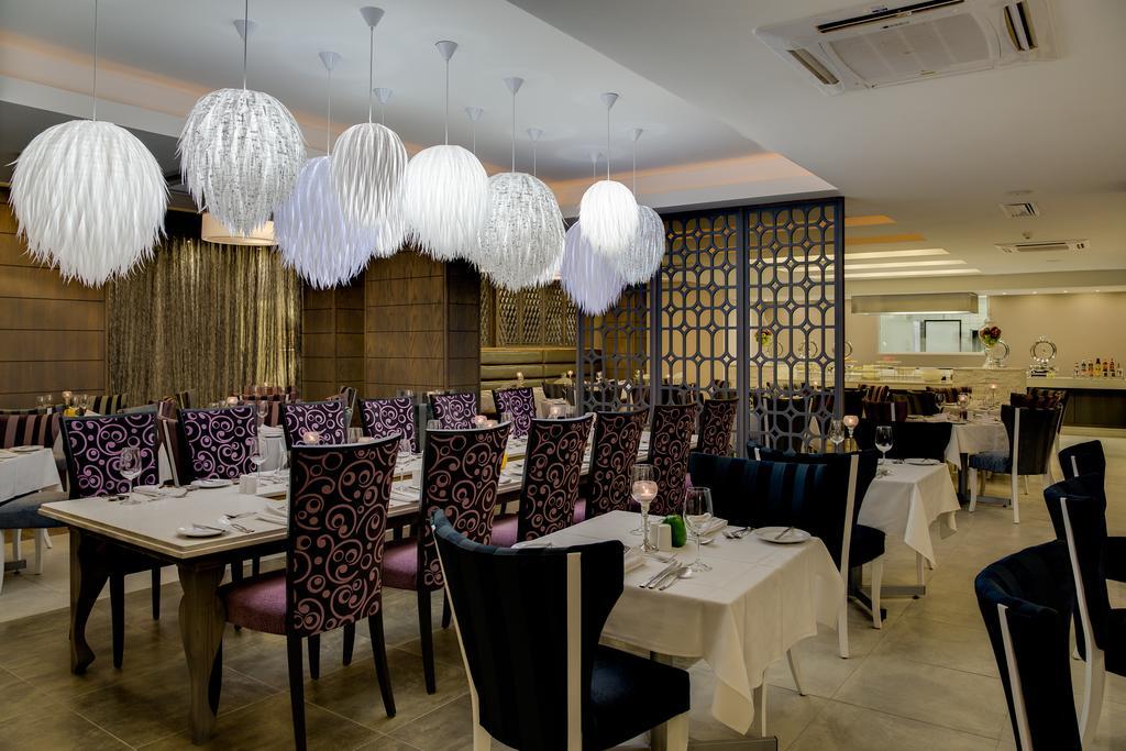 Anew Hotel Hatfield Pretoria Exterior photo